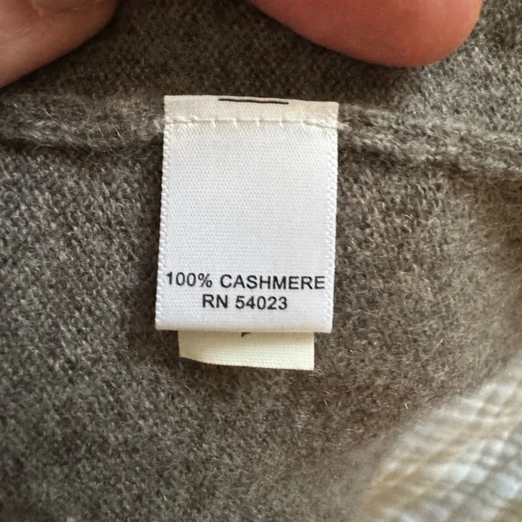 Banana Republic 100% Cashmere Sweater Dress (Medium) - Picture 4 of 4